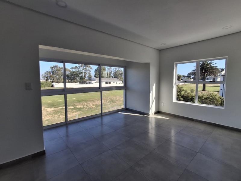 4 Bedroom Property for Sale in Shelley Point Western Cape